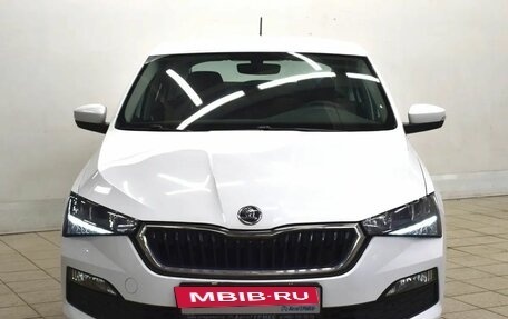Skoda Rapid II, 2020 год, 1 439 000 рублей, 2 фотография