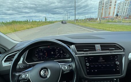 Volkswagen Tiguan II, 2017 год, 3 380 000 рублей, 9 фотография