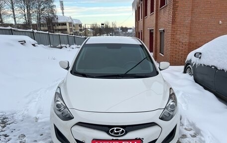 Hyundai i30 II рестайлинг, 2014 год, 990 000 рублей, 1 фотография