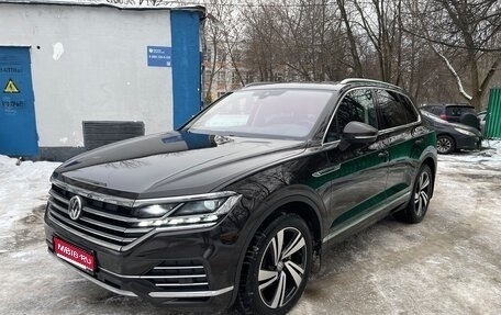 Volkswagen Touareg III, 2019 год, 4 250 000 рублей, 1 фотография