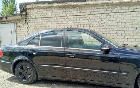 Mercedes-Benz E-Класс, 2003 год, 780 000 рублей, 7 фотография