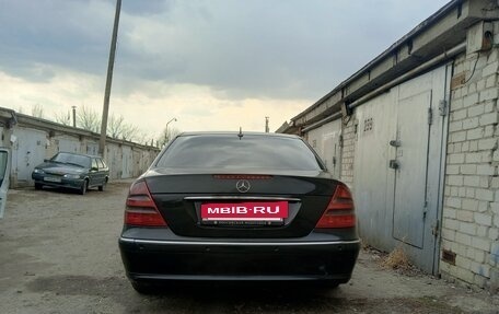 Mercedes-Benz E-Класс, 2003 год, 780 000 рублей, 3 фотография