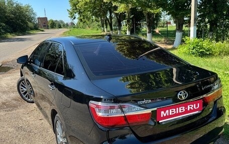 Toyota Camry, 2017 год, 2 725 000 рублей, 7 фотография