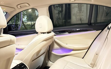 BMW 5 серия, 2019 год, 3 200 000 рублей, 26 фотография