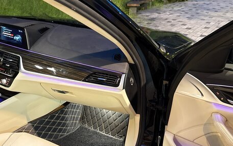 BMW 5 серия, 2019 год, 3 200 000 рублей, 32 фотография