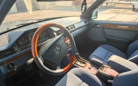 Mercedes-Benz E-Класс, 2001 год, 550 000 рублей, 8 фотография