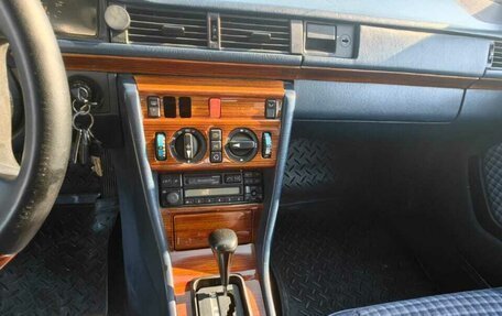 Mercedes-Benz E-Класс, 2001 год, 550 000 рублей, 7 фотография