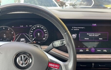 Volkswagen Touareg III, 2019 год, 4 250 000 рублей, 3 фотография
