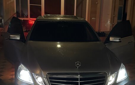 Mercedes-Benz E-Класс, 2009 год, 1 435 000 рублей, 11 фотография