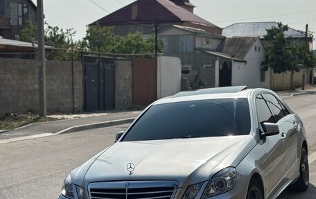 Mercedes-Benz E-Класс, 2009 год, 1 435 000 рублей, 2 фотография