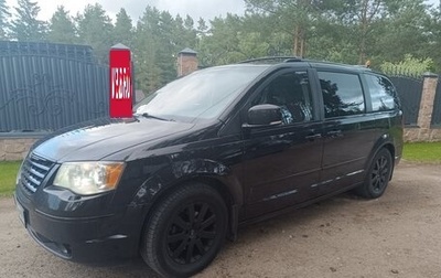 Chrysler Voyager IV, 2010 год, 1 500 000 рублей, 1 фотография
