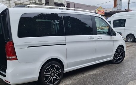 Mercedes-Benz V-Класс, 2018 год, 6 000 000 рублей, 5 фотография