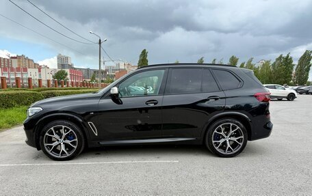 BMW X5, 2019 год, 6 050 000 рублей, 3 фотография