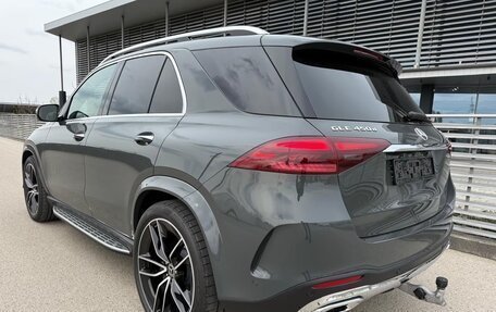 Mercedes-Benz GLE, 2025 год, 13 980 000 рублей, 3 фотография