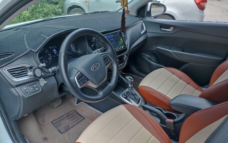 Hyundai Solaris II рестайлинг, 2019 год, 1 120 000 рублей, 9 фотография