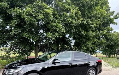 KIA Optima IV, 2017 год, 1 700 000 рублей, 2 фотография