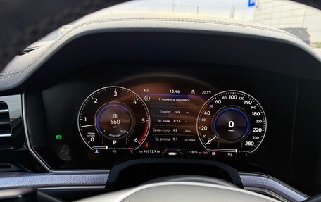 Volkswagen Touareg III, 2018 год, 5 270 000 рублей, 11 фотография