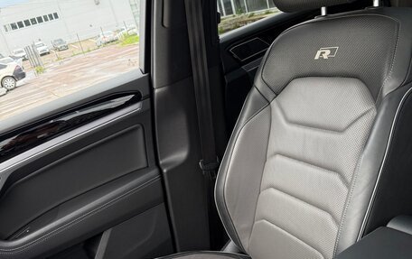 Volkswagen Touareg III, 2018 год, 5 270 000 рублей, 21 фотография