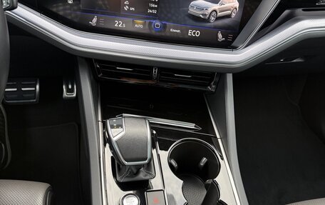 Volkswagen Touareg III, 2018 год, 5 270 000 рублей, 20 фотография