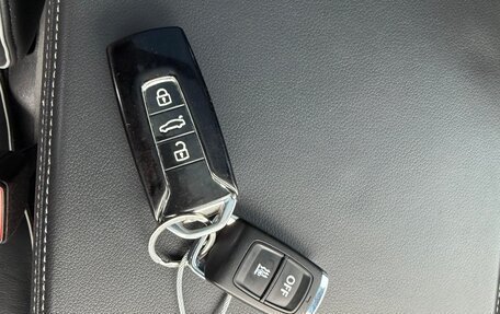Volkswagen Touareg III, 2018 год, 5 270 000 рублей, 15 фотография