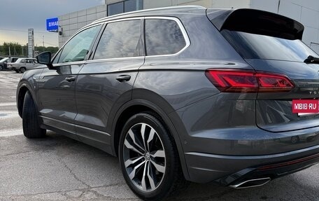 Volkswagen Touareg III, 2018 год, 5 270 000 рублей, 7 фотография