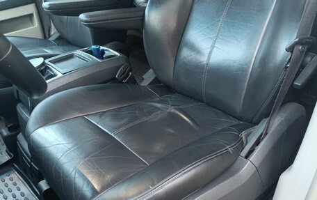 Chrysler Voyager IV, 2010 год, 1 500 000 рублей, 13 фотография