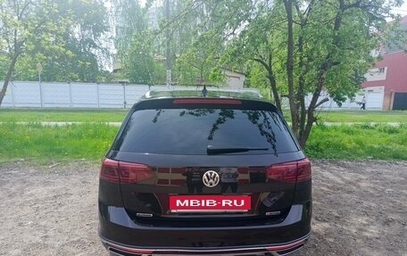 Volkswagen Passat B8 рестайлинг, 2020 год, 4 000 000 рублей, 13 фотография