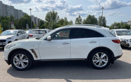 Infiniti QX70, 2016 год, 2 550 000 рублей, 8 фотография