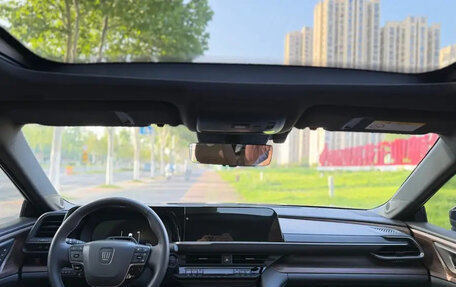 Toyota Crown, 2024 год, 5 110 013 рублей, 7 фотография