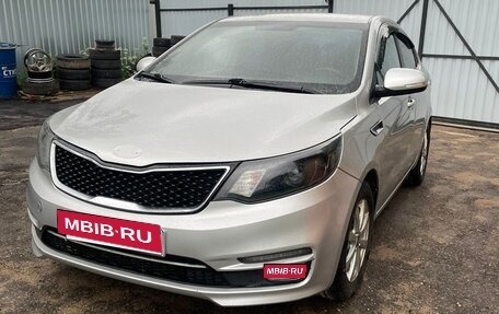 KIA Rio III рестайлинг, 2016 год, 800 000 рублей, 1 фотография