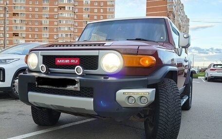 Toyota FJ Cruiser, 2008 год, 2 900 000 рублей, 2 фотография