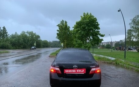 Toyota Camry, 2008 год, 490 000 рублей, 4 фотография