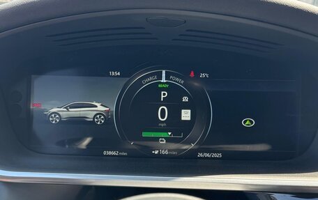 Jaguar I-Pace I, 2019 год, 3 000 000 рублей, 11 фотография