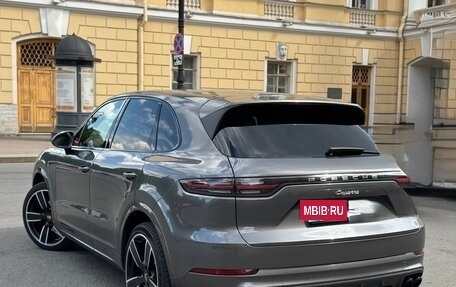 Porsche Cayenne III, 2018 год, 6 300 000 рублей, 2 фотография