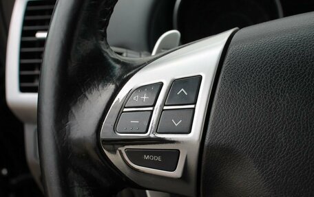 Mitsubishi Outlander III рестайлинг 3, 2011 год, 1 049 000 рублей, 12 фотография