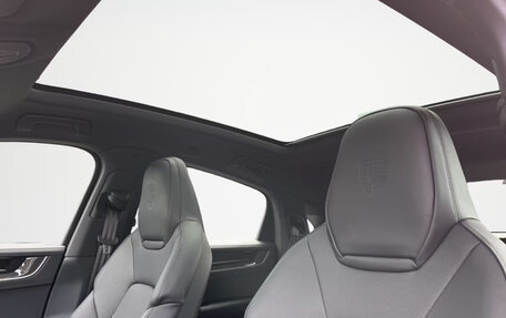 Porsche Cayenne III, 2025 год, 17 980 000 рублей, 17 фотография