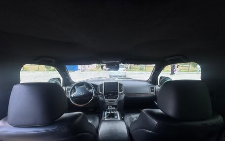 Toyota Land Cruiser 200, 2016 год, 6 500 000 рублей, 11 фотография