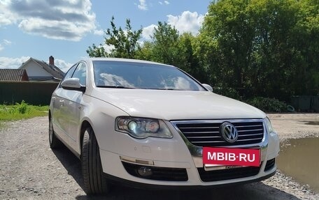 Volkswagen Passat B6, 2010 год, 975 000 рублей, 2 фотография