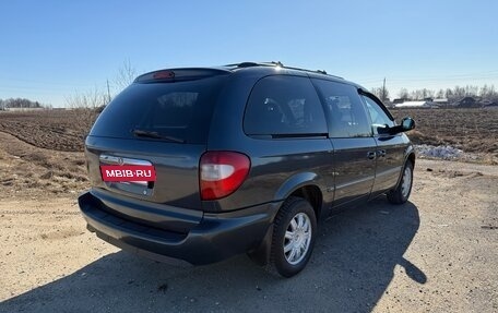 Chrysler Voyager IV, 2007 год, 1 050 000 рублей, 8 фотография
