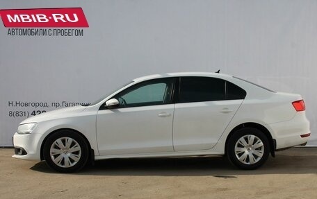 Volkswagen Jetta VI, 2013 год, 860 000 рублей, 2 фотография