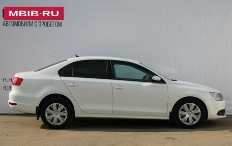Volkswagen Jetta VI, 2013 год, 860 000 рублей, 3 фотография