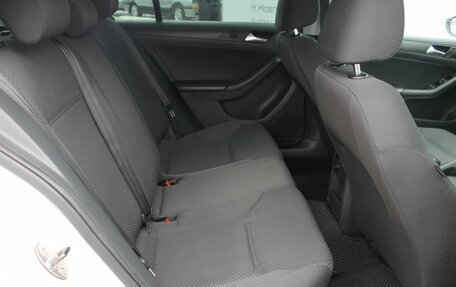 Volkswagen Jetta VI, 2013 год, 860 000 рублей, 11 фотография