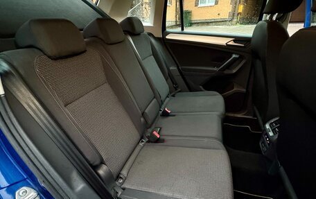 Volkswagen Tiguan II, 2020 год, 2 150 000 рублей, 16 фотография