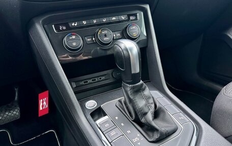 Volkswagen Tiguan II, 2020 год, 2 150 000 рублей, 12 фотография