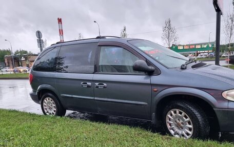 Chrysler Voyager IV, 2001 год, 280 000 рублей, 9 фотография