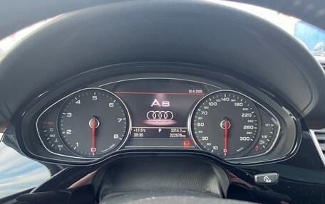 Audi A8, 2015 год, 2 800 000 рублей, 33 фотография