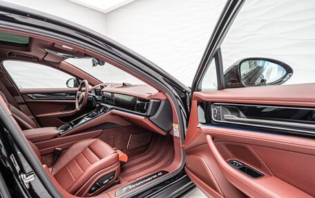 Porsche Panamera, 2025 год, 17 480 000 рублей, 28 фотография