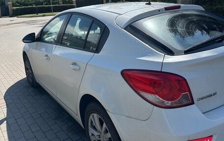 Chevrolet Cruze II, 2014 год, 800 000 рублей, 2 фотография