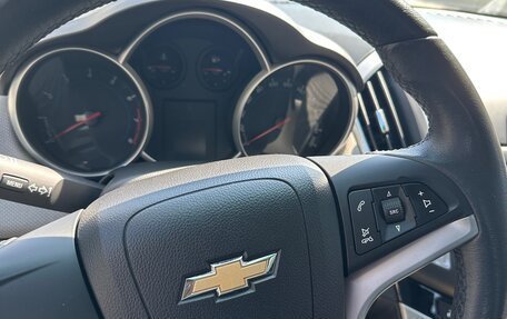 Chevrolet Cruze II, 2014 год, 800 000 рублей, 6 фотография
