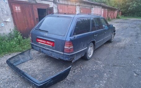 Mercedes-Benz E-Класс, 1995 год, 310 000 рублей, 5 фотография